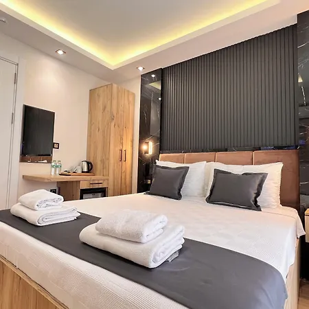 The Bail Hotel *