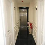 The Bail * Provincia di Istanbul