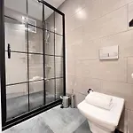 The Bail * Provincia di Istanbul